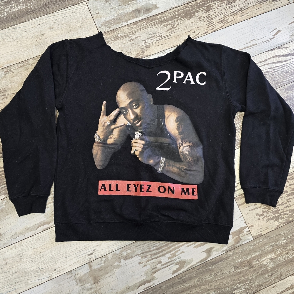 Forever 21 Women's 2 Pac Tupac ALL EYEZ ON ME Raw Neckline Black Sweater Size L